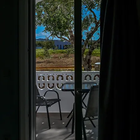 Oliva Naxos Διαμέρισμα *