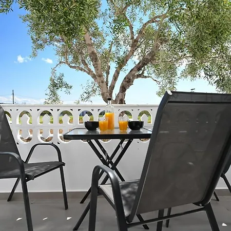 Oliva Naxos Apartment Naxos City